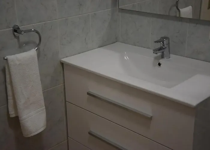 Bonito Y Tranquilo En Abrigos Apartamento